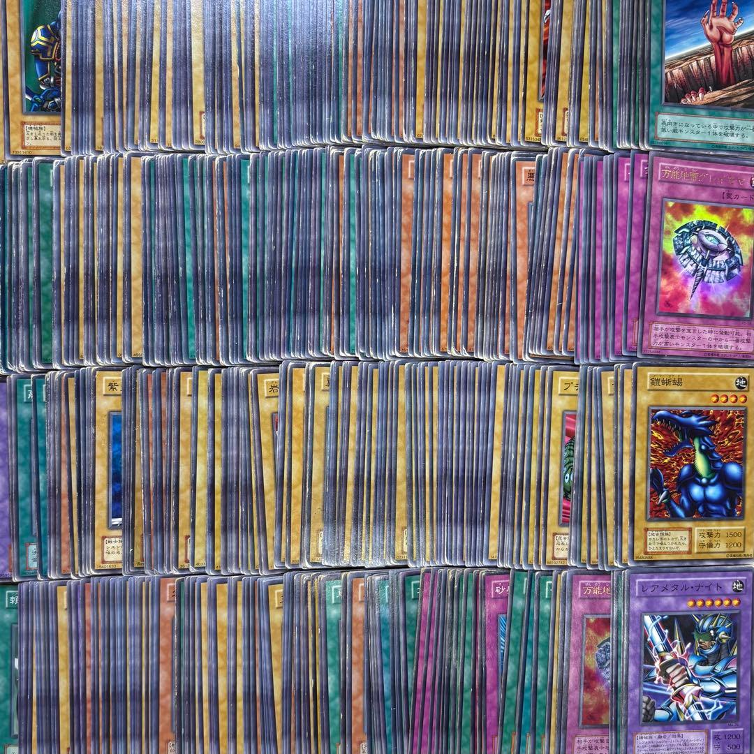 遊戯王 初期・2期のみ 大量まとめ売り 1箱 約13,000枚