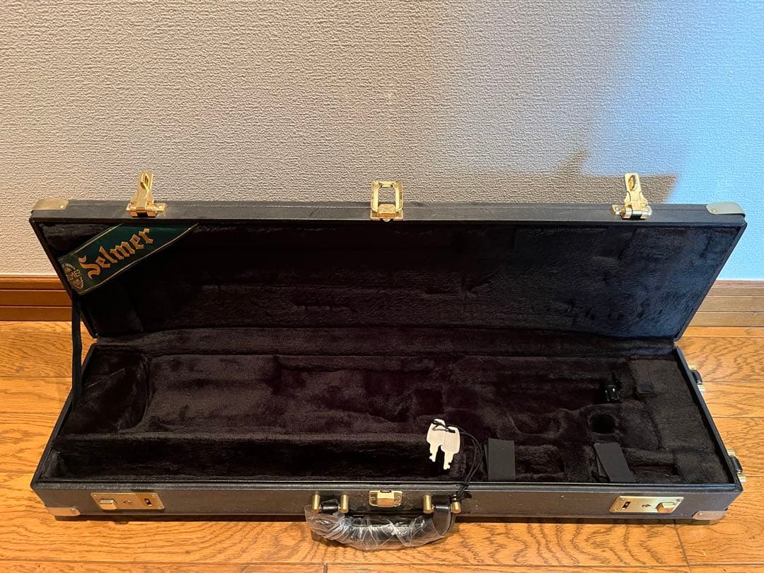 Selmerケース 鍵付き (ソプラノサックス用)