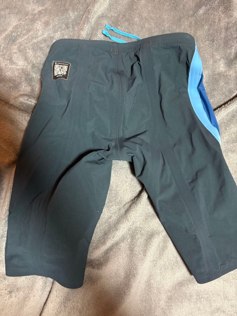 美品‼️arenaアクアフォースストーム 競泳水着 青・黒