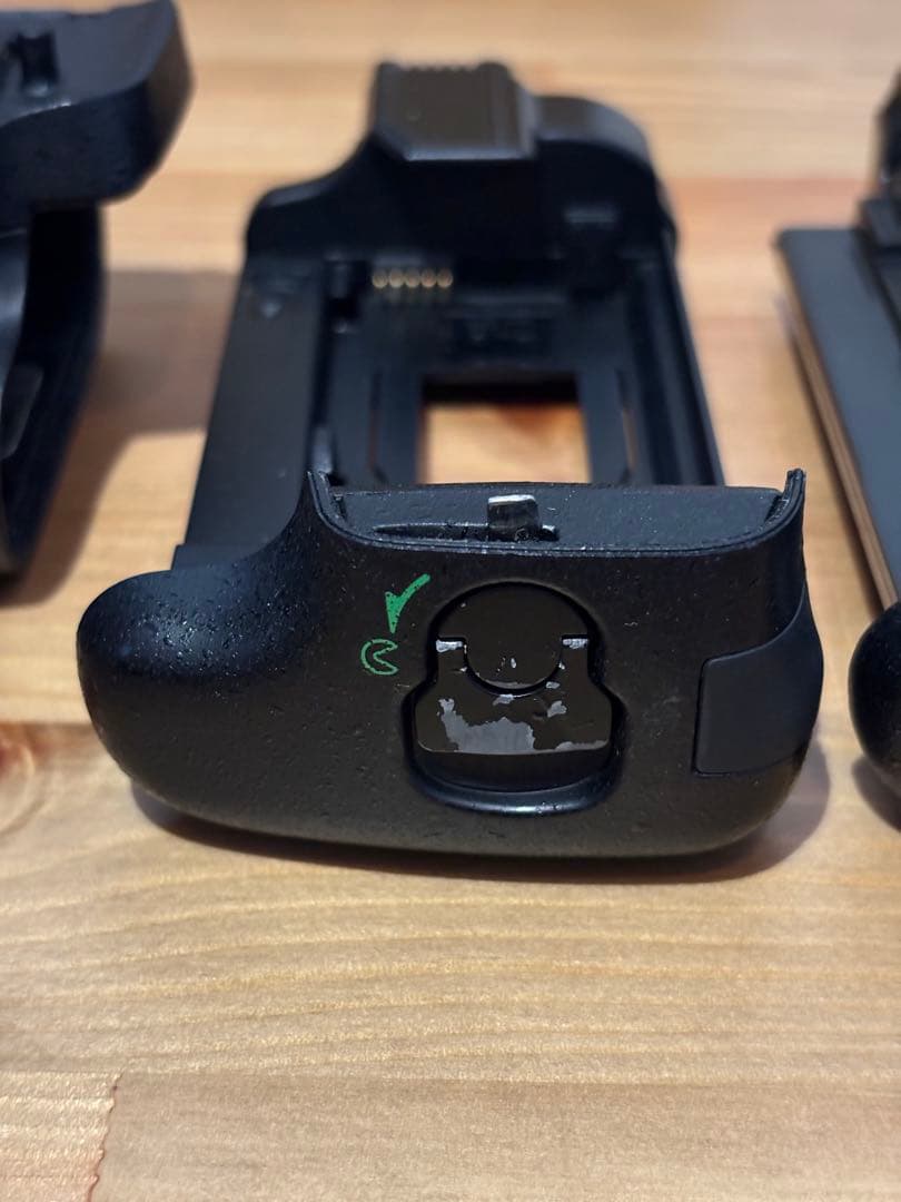 Nikon D750 一眼レフカメラ 本体+MB-D16