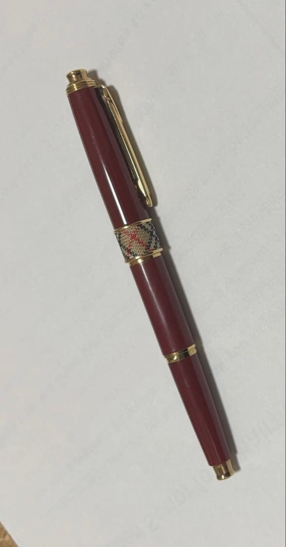 バーバリー　ケリー　レッド　シャープペンシル 0.5 Burberry