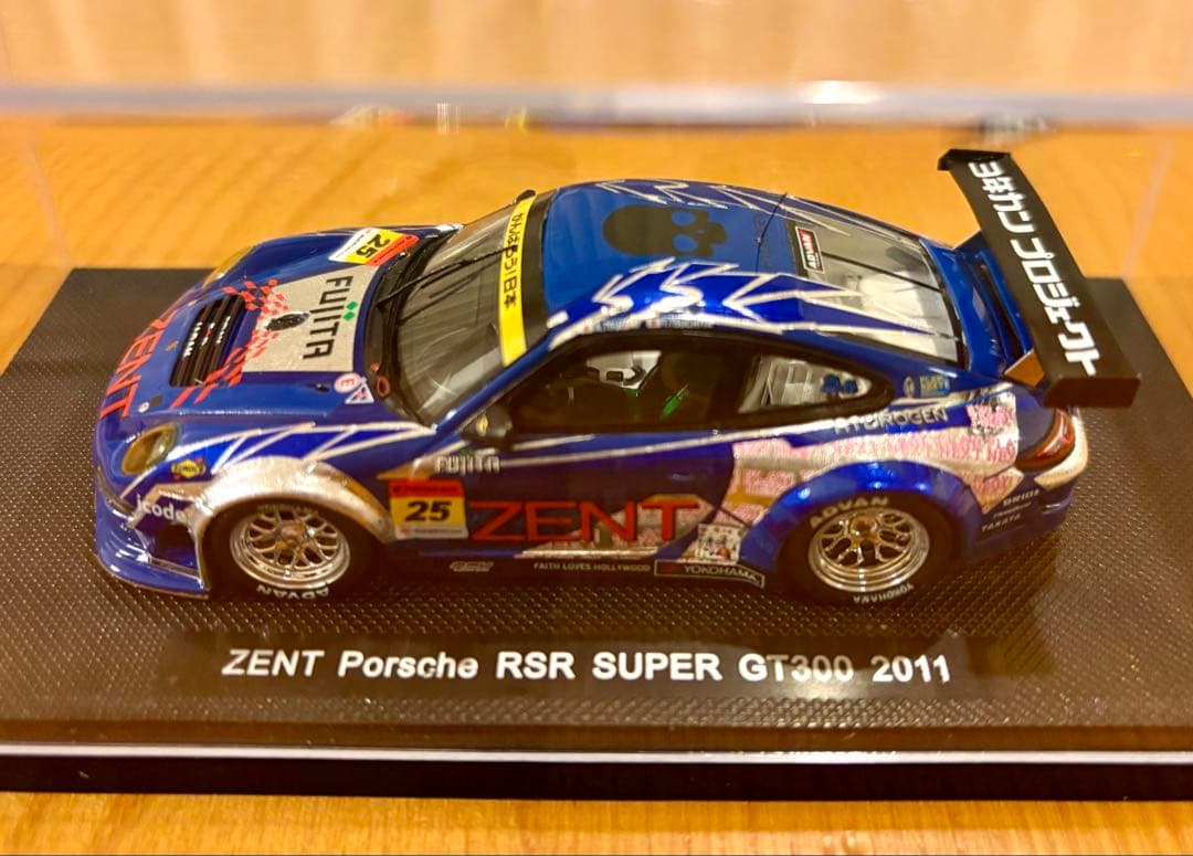 【EBBRO】ZENT Porsche RSR SUPER GT300 1/43