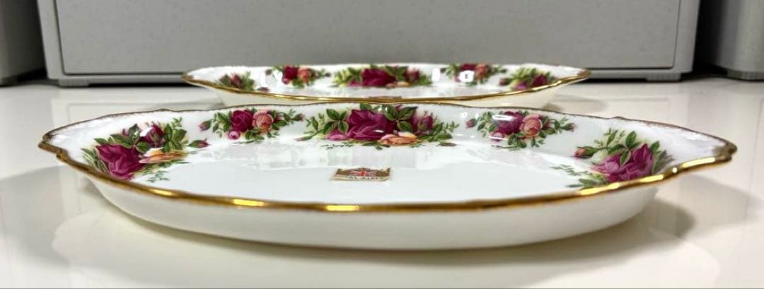 ビンテージ❤︎ロイヤルアルバート❤︎オールドカントリーローズ❤︎薔薇柄❤︎楕円形皿❤︎2枚