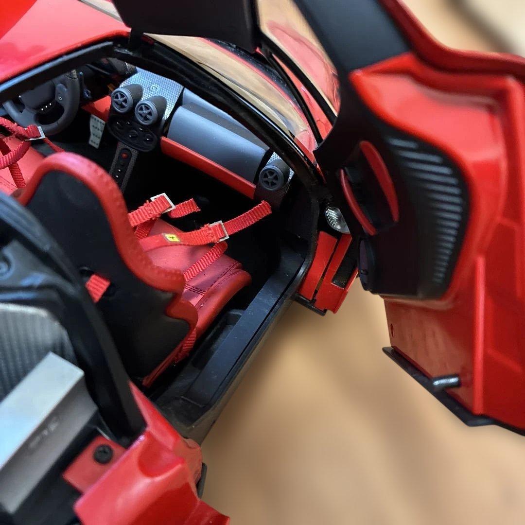 デアゴスティーニ　エンツォフェラーリ1/10スケール ジャンク品