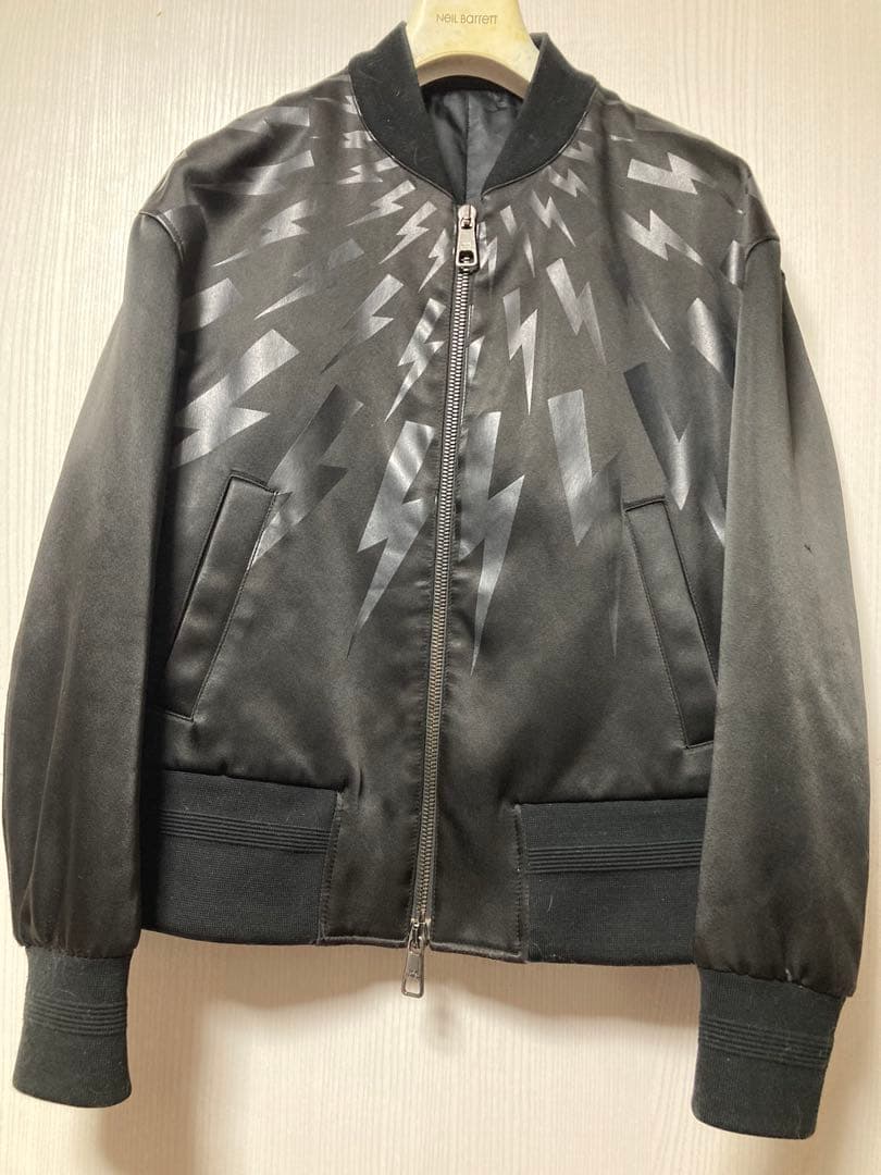 NEIL BARRETT 稲妻 サンダーボルト MA1 ニールバレットS 黒