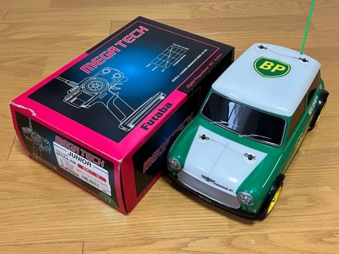 タミヤ ミニクーパーRCカー Futaba MEGA TECH JUNIOR