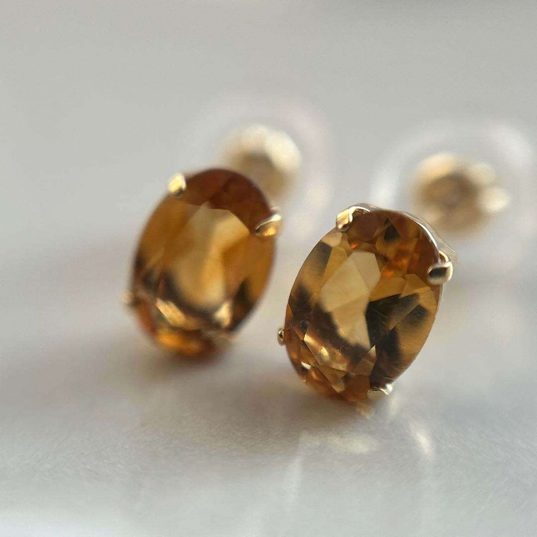 新品未使用　k18 シトリン　0.35ct×2 18金　スタッド　一粒ピアス