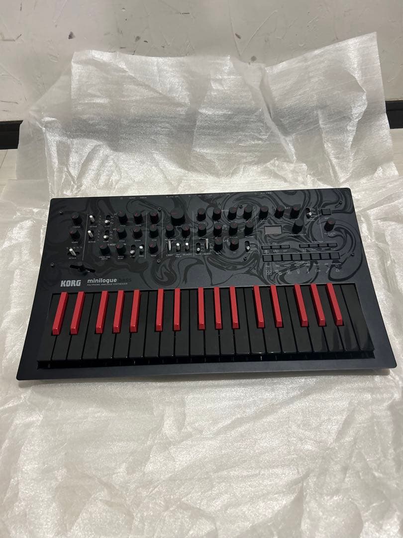 【美品】KORG minilogue bass Limited