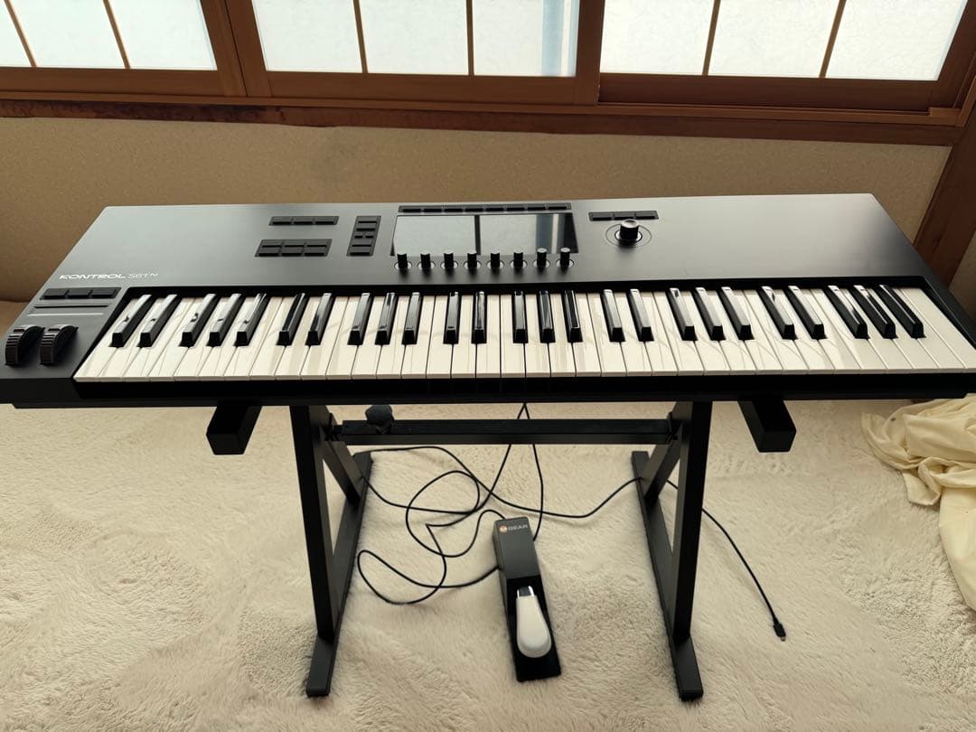 KONTROL S61N MIDIキーボード 61キー