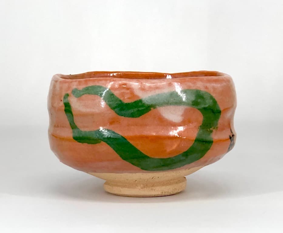 楽焼　西出窯　徳力富吉郎 作　瓢箪画　赤楽　茶碗　無傷　在銘　合箱。