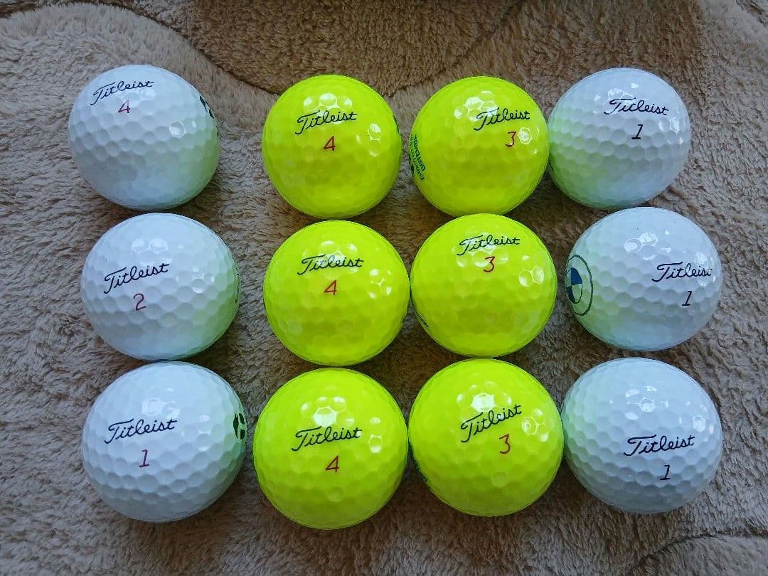 タイトリストボール　PRO V1　新品未使用品　ゴルフ　BMW　1ダース