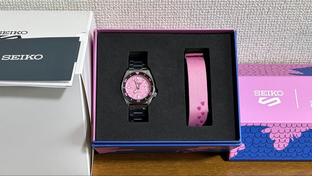 ★セイコー5スポーツ SKX series ピンクパンサー SBSA321