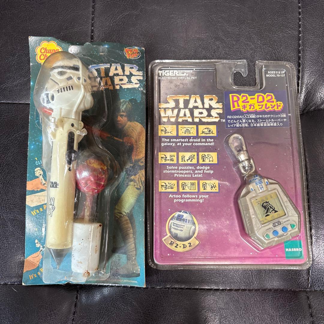 STAR WARS ストームトルーパー ペン & R2-D2 キーホルダー