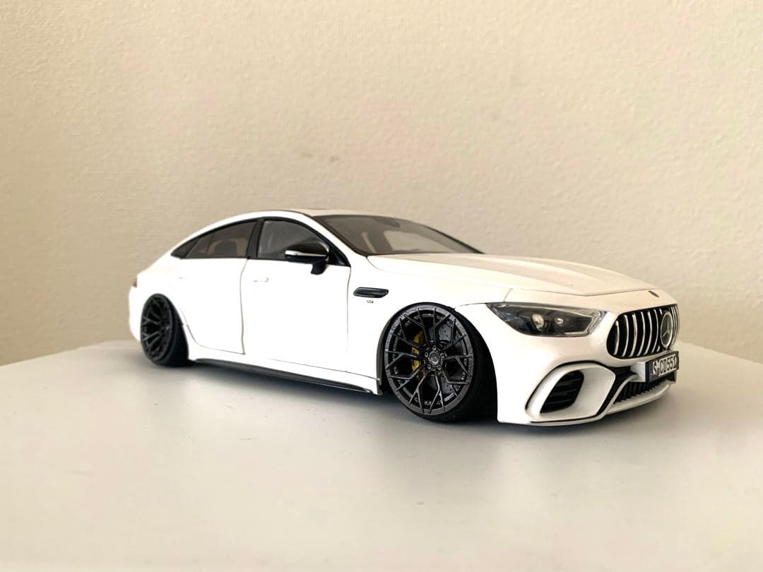 1/18 NOREV MERCEDES BENZ AMG GT 63 Sカスタム