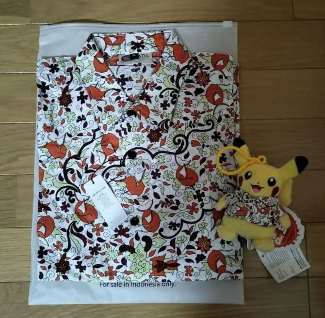 ポケモン　コイキング柄バティック（サイズXL）＋ピカチュウ　バティックぬいぐるみ