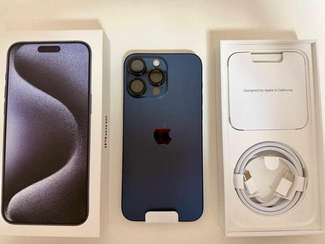 【美品】iPhone15ProMax 256GB ブルーチタニウム