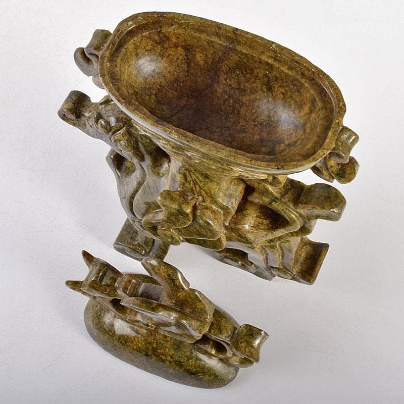 中国　玉石碧玉彫刻　龍鈕蓋爐　獅子香炉　飾壷　唐木台付　M　4741B