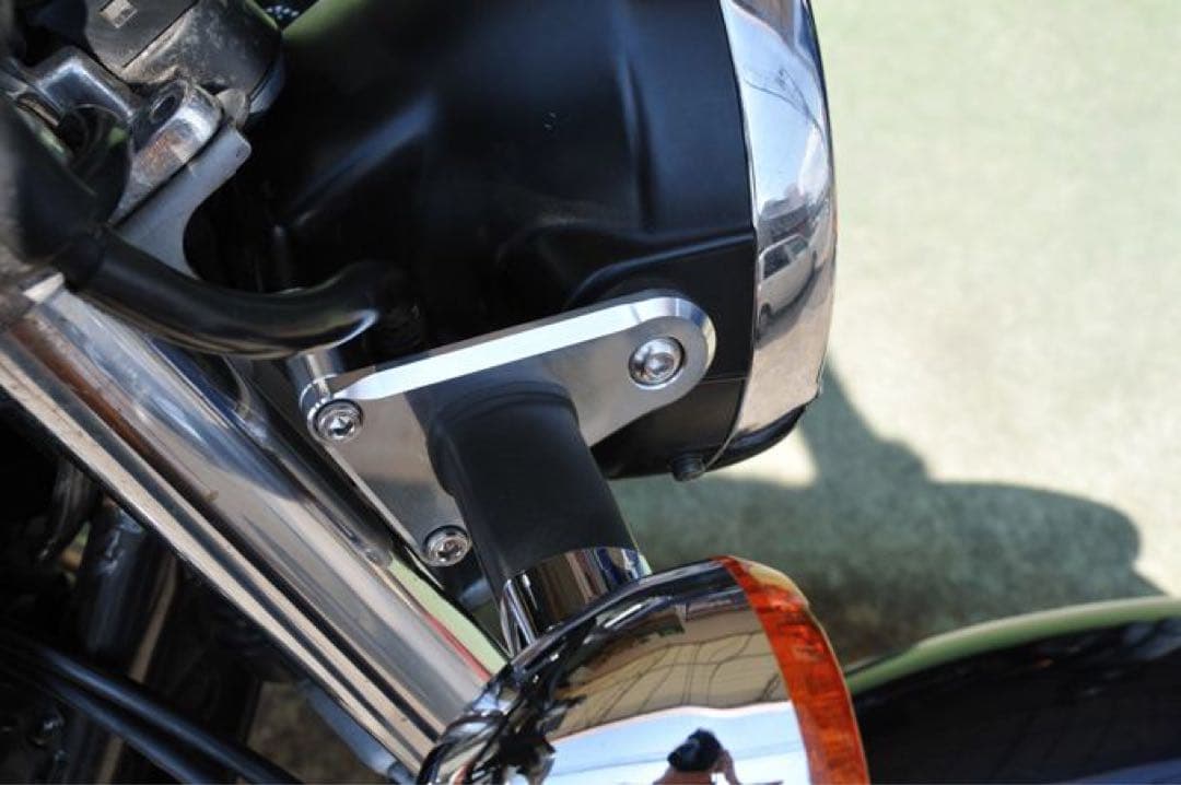 ウッドストック ZEPHYR750 ヘッドライトステー