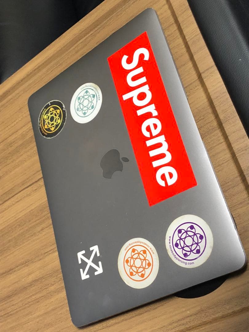 MacBook本体 MacBook Air 1.1GHz i5 8GB