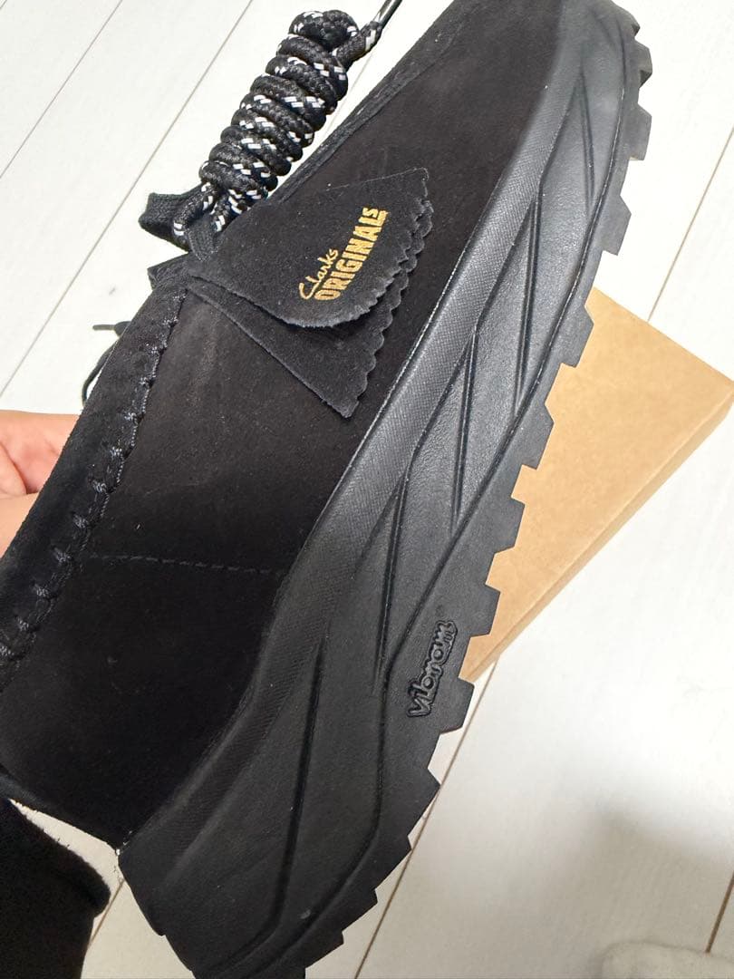 CLARKS Wallabee Eden Lo ブラックスエード