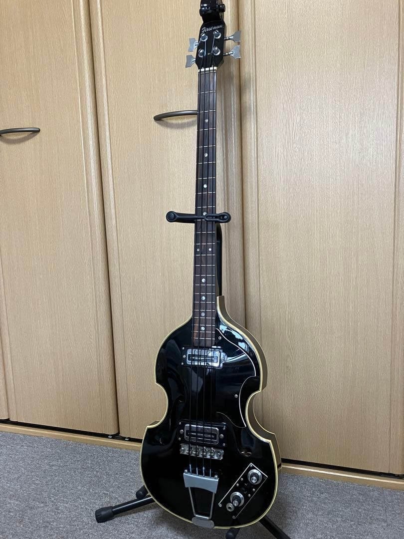 First Manバイオリンベース 1967