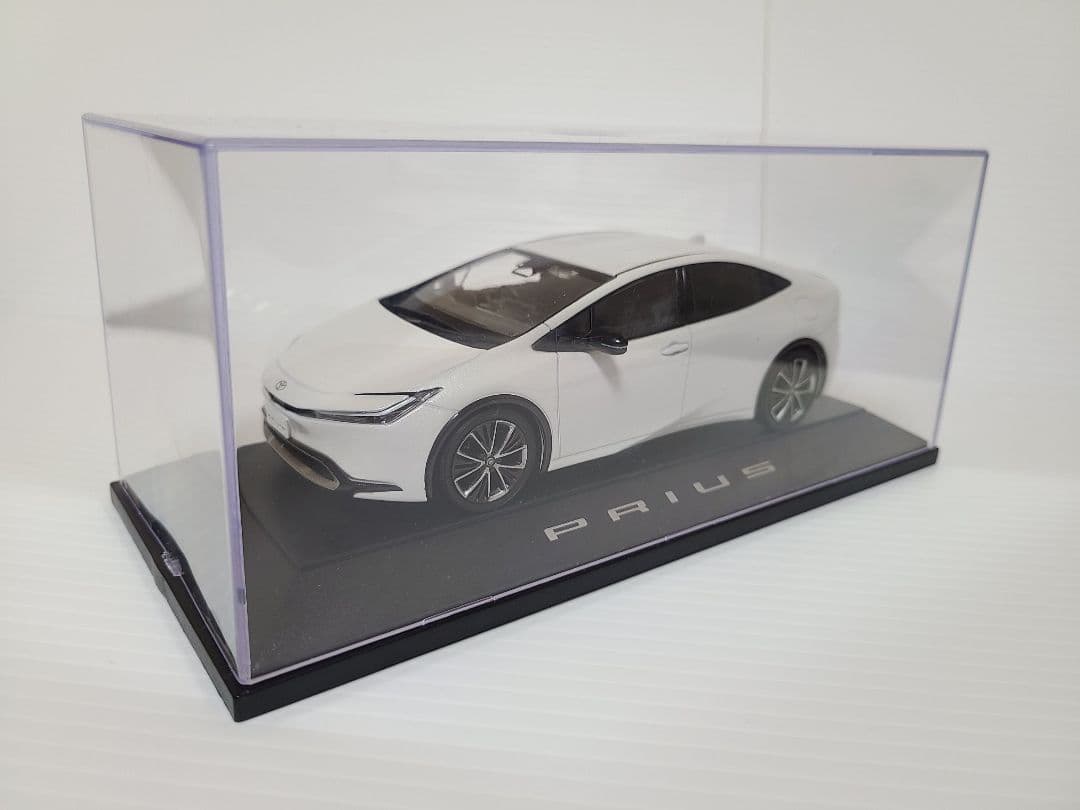 トヨタ カラーサンプル プリウス ホワイト 30/1 美品