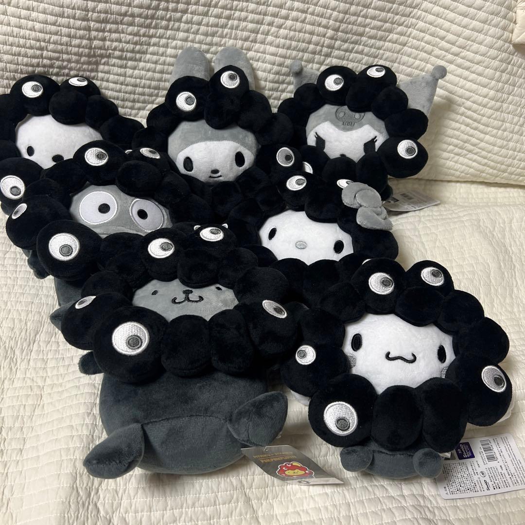 サンリオ ミャクミャクなりきりぬいぐるみ（M）黒　全種　コンプリート
