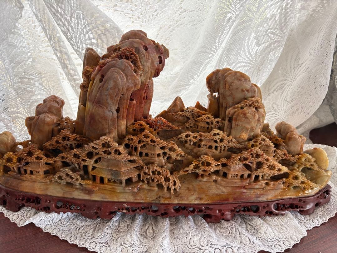 中国翡翠 彫刻 風景 船 山景色　置物　アート　40cm