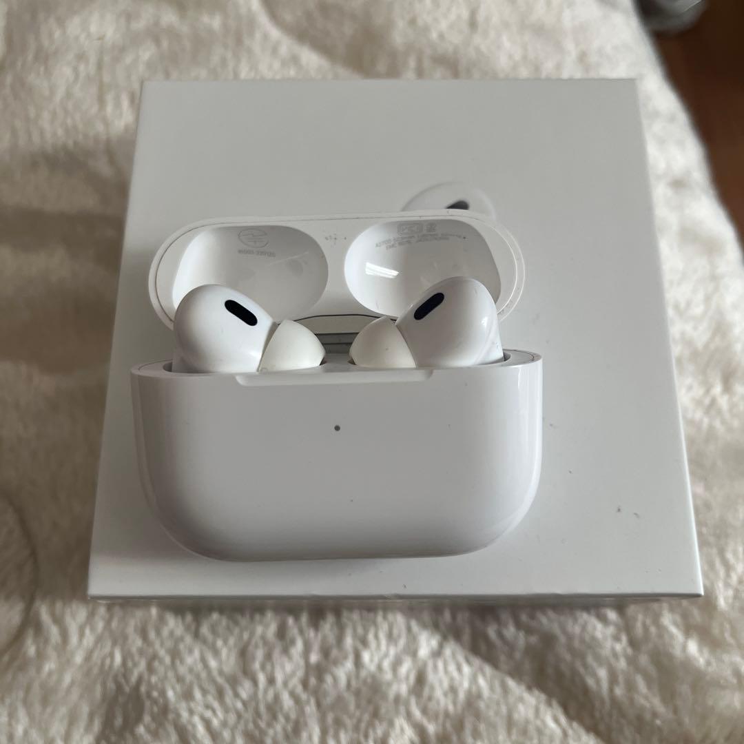 Apple AirPods Pro 2 本体 ホワイト
