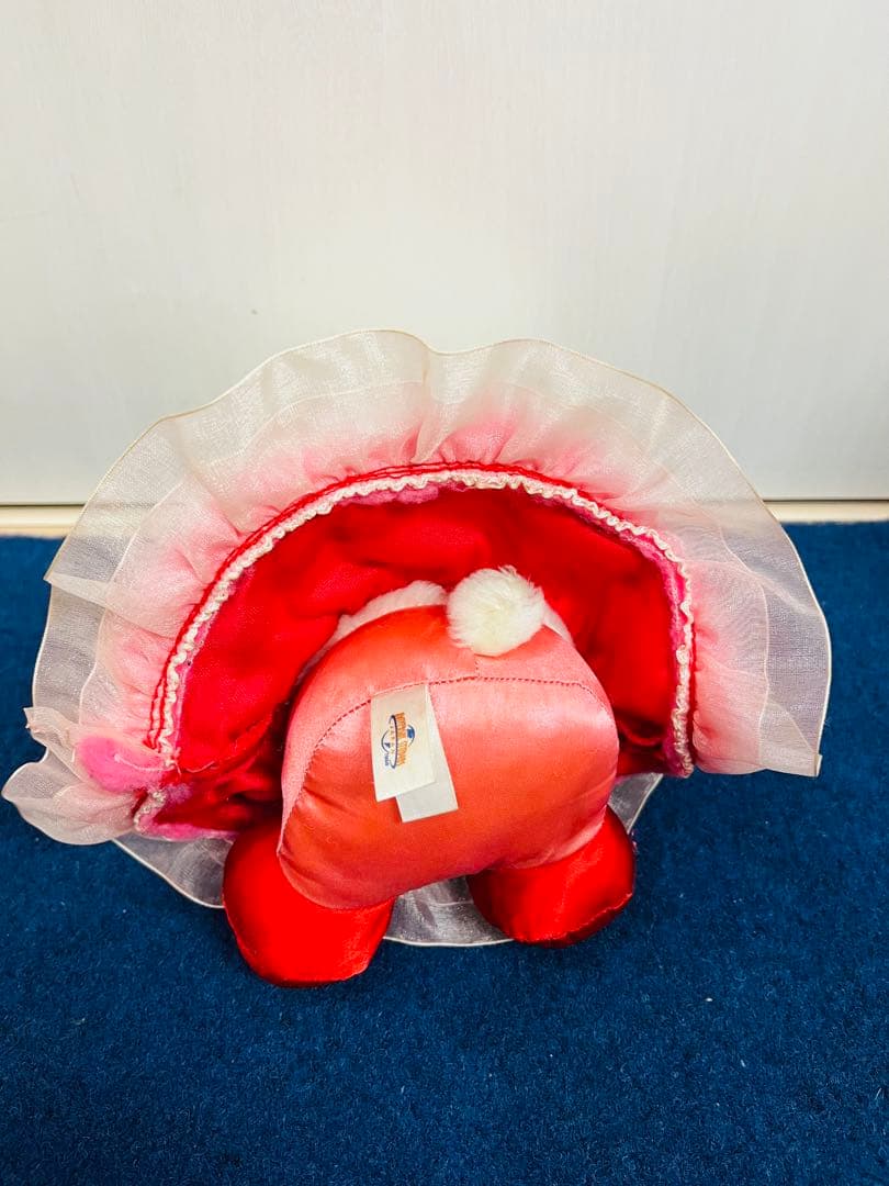 USJ限定　ハローキティ　パレード　ぬいぐるみ　姫　ドレス　レトロ