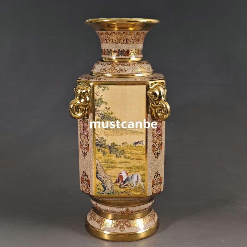 景徳鎮 蒔金四方磁器王瓶 陶磁器 装飾品 現代工芸品 美術品 置物