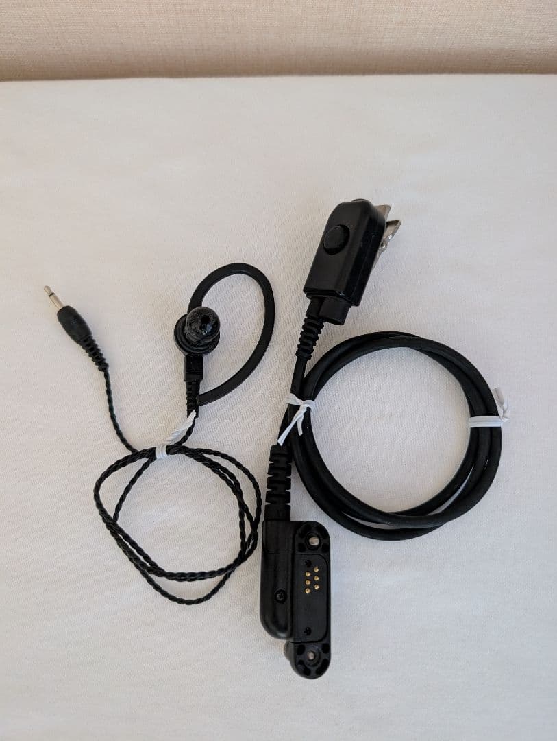 スタンダード デジタル簡易無線機 免許局 VXD450U イヤホンマイク付