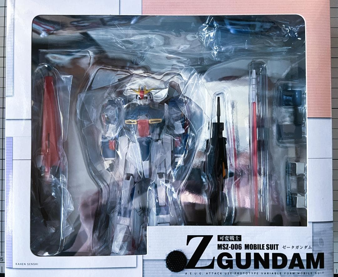 【中古・本体美品】バンダイ 超合金 MSZ-006 可変戦士Zガンダム 完全変形