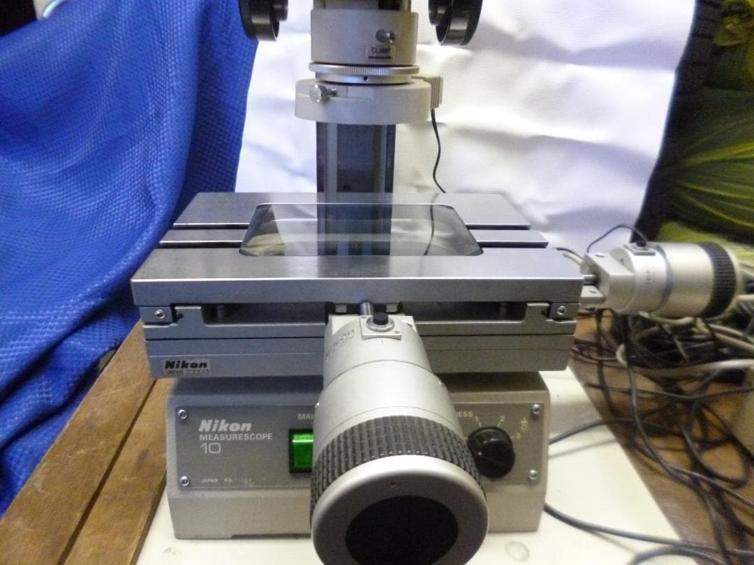 ニコン測定顕微鏡 MM-10