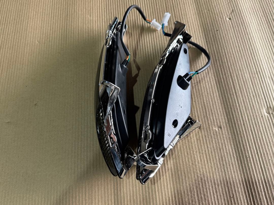 アドレスV125S CF4MA スモークLEDウインカーテールセット