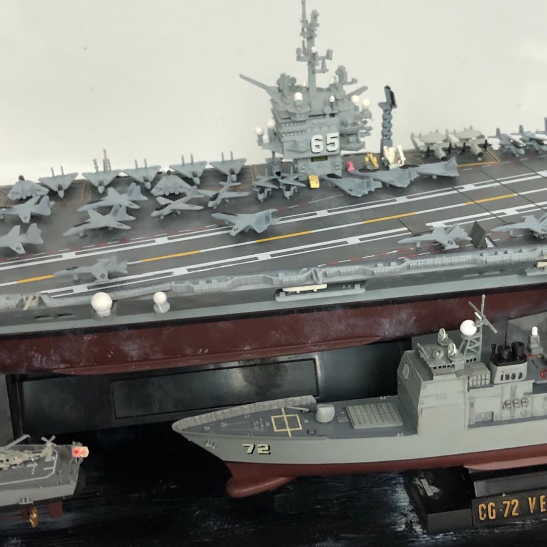 1/700の アメリカ海軍 原子力空母 アメリカ海軍の航空母艦 ニミッツ
