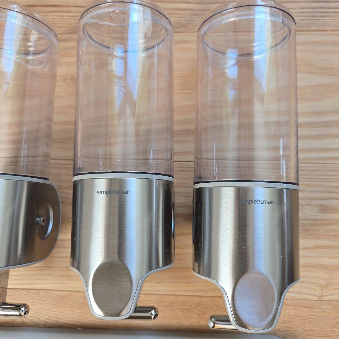 simplehuman ウォールマウントポンプ　444ml×3