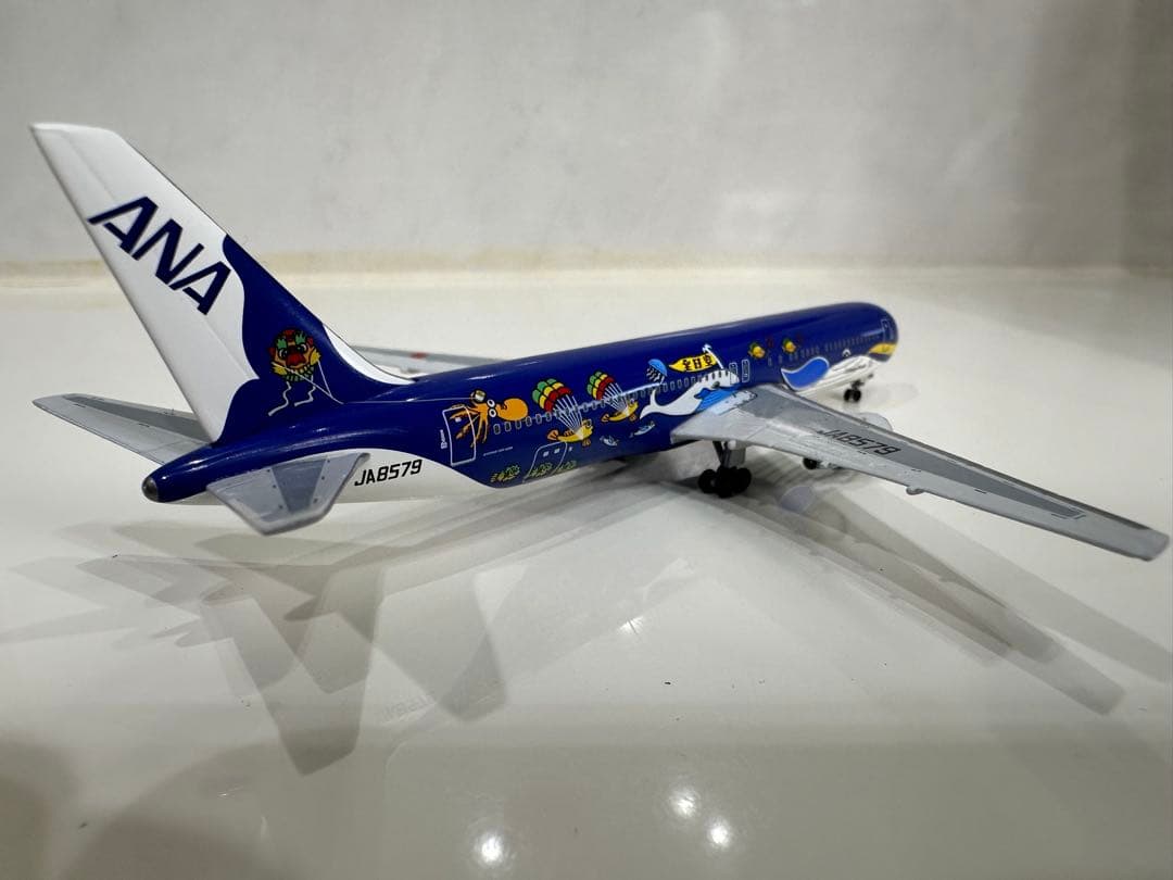 ANAボーイング767 マリンジャンボJr特別塗装 1:400ダイキャストモデル