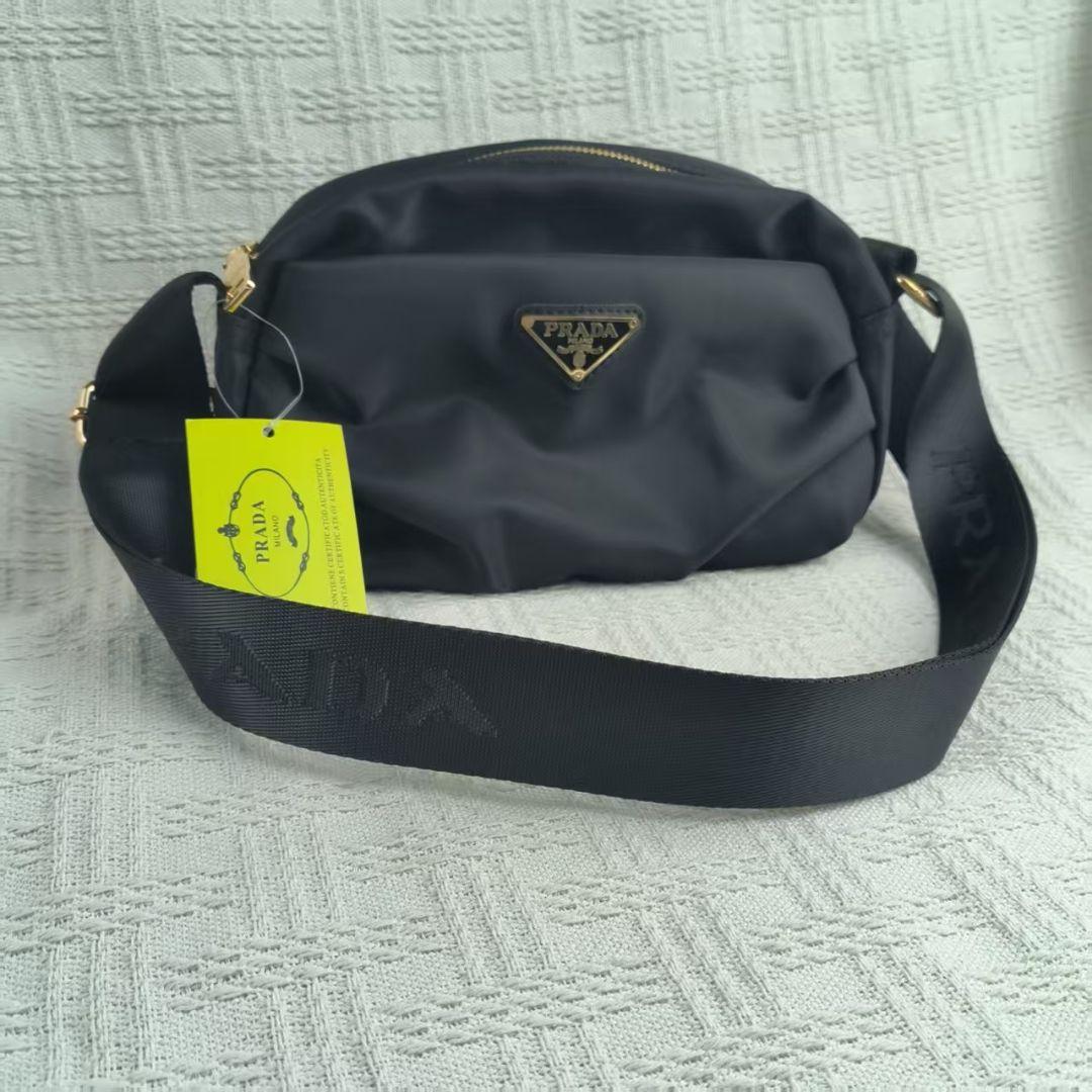 新品 ブラック ショルダーバッグ 非売品