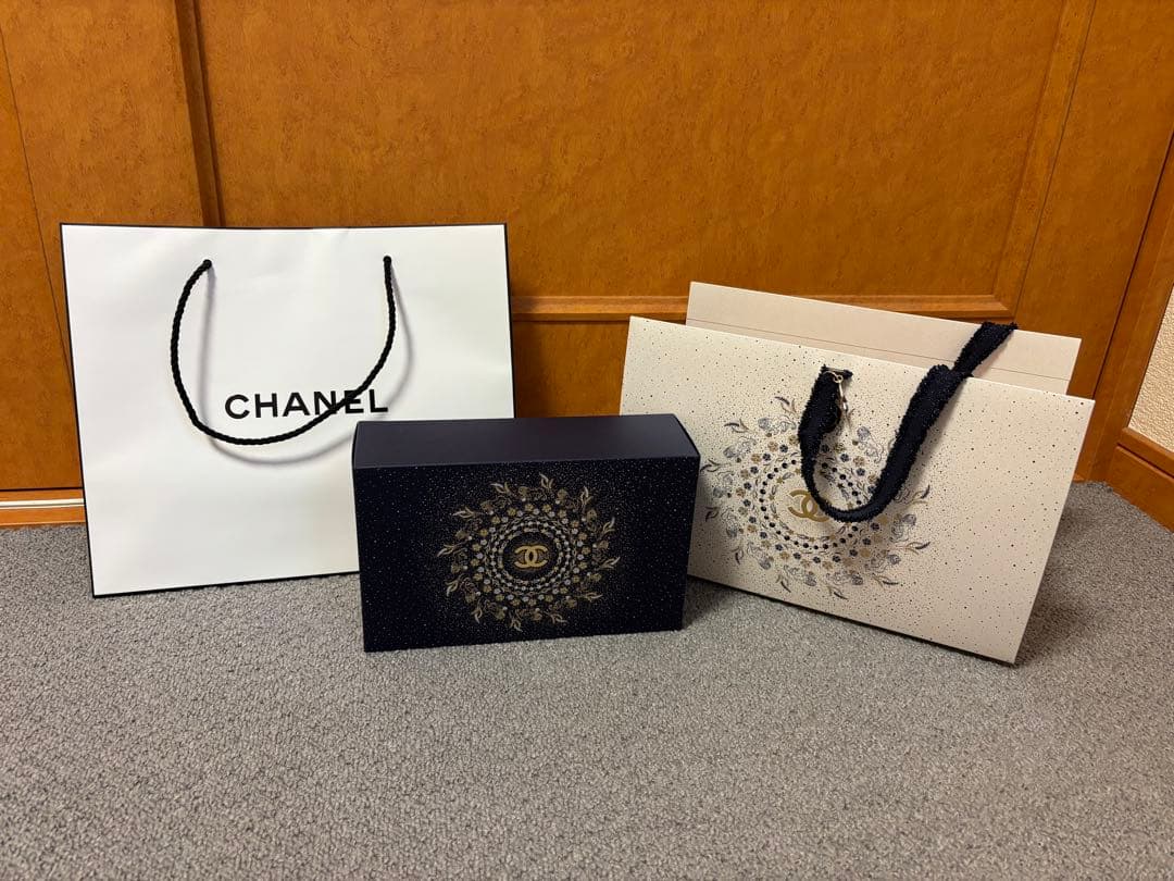 シャネルリップアンドネイルケアセット