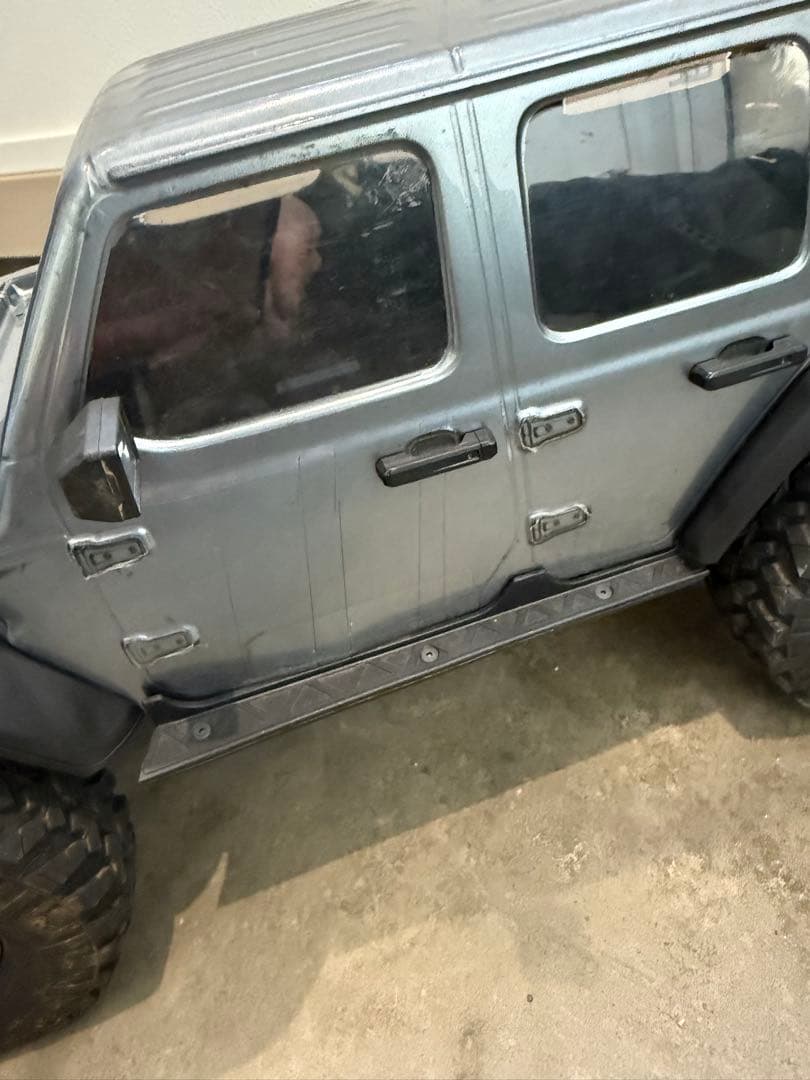 アキシャル　SCX10 Ⅲ ラングラー　シャーシ下廻りキズ少ない