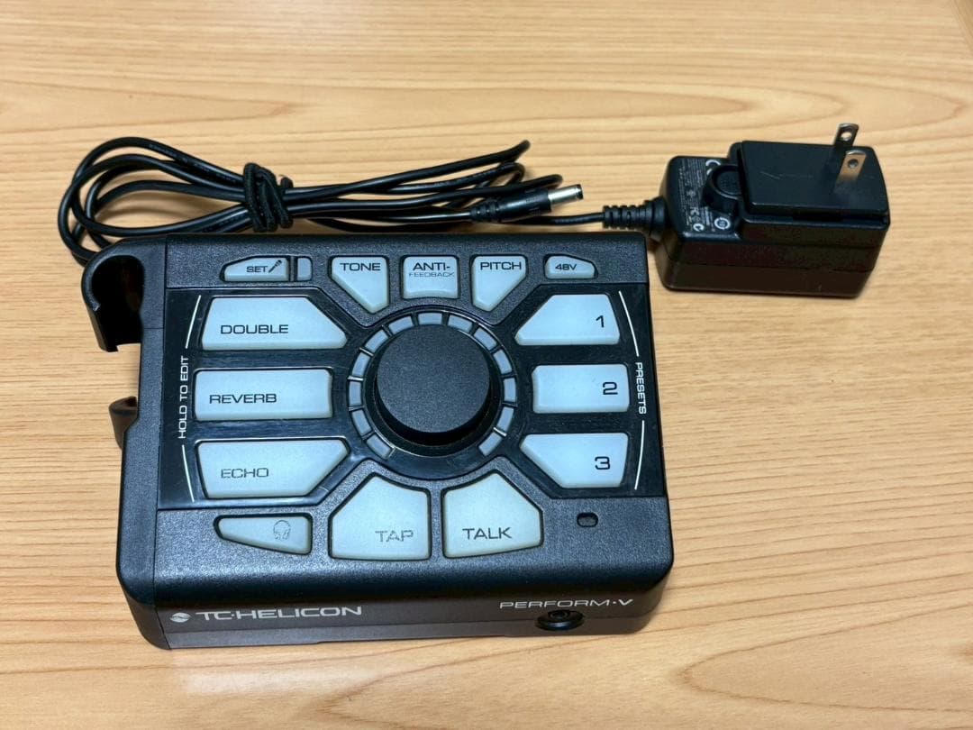 希少品 TC Helicon PERFORM-V エフェクター　【ジャンク品】