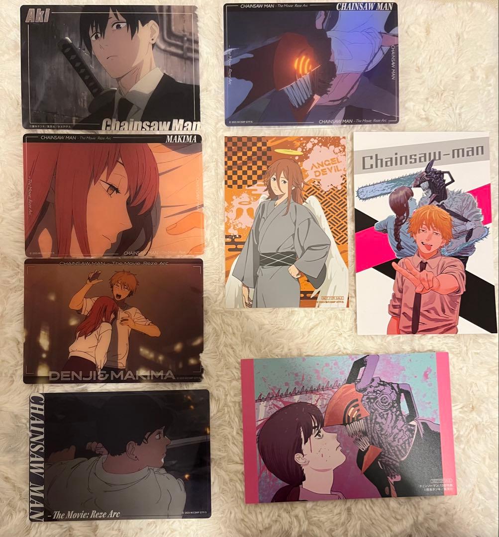 チェンソーマン グッズまとめ売り 缶バッジ アクスタ ポストカード 100点以上