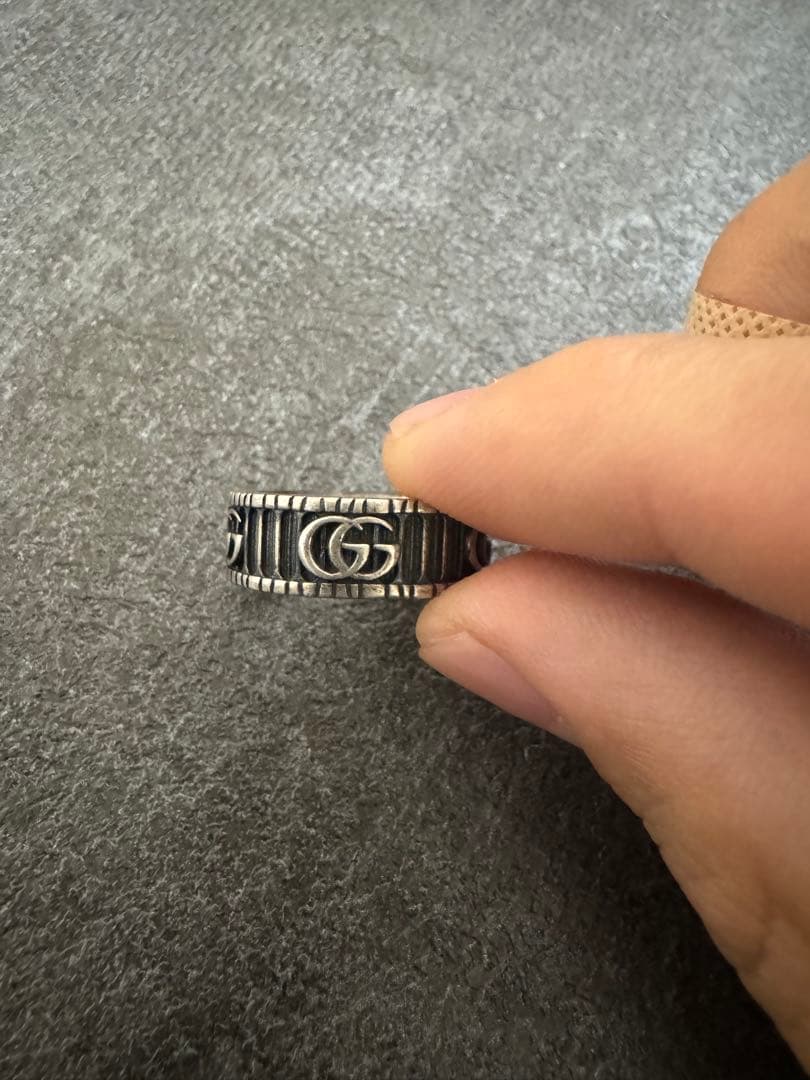 Gucci GGロゴ シルバーリング 19号