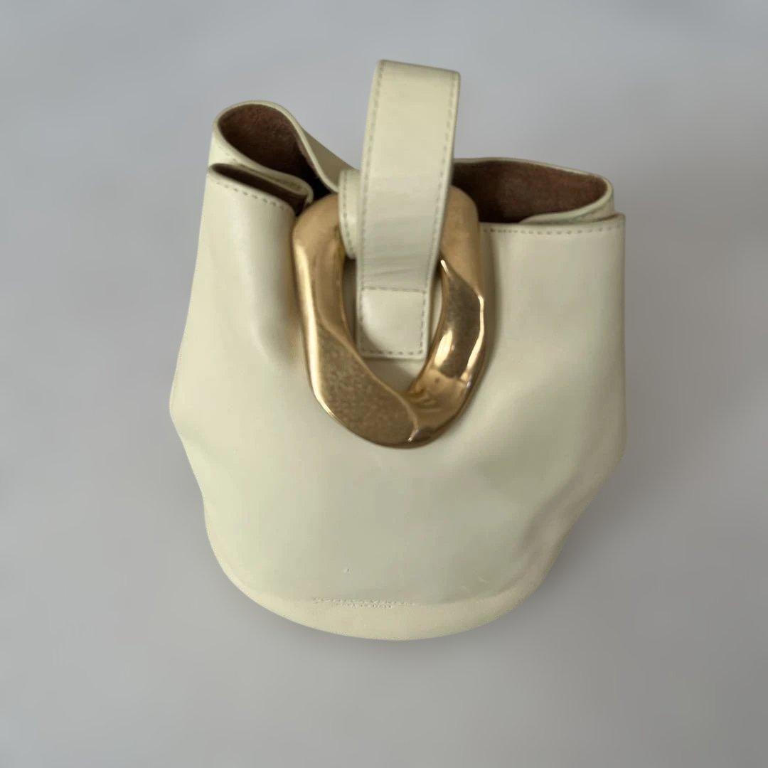 ボッテガヴェネタ　ワンショルダーバッグ