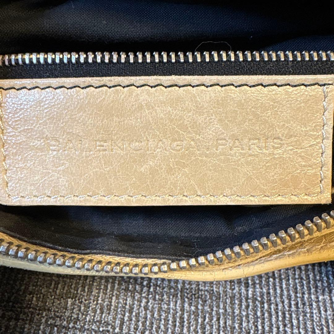Balenciaga ベージュ ハンドバッグ