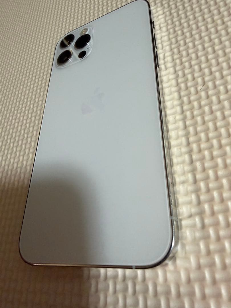 【シャッター音無し】iPhone12 pro 128GB SIMフリー　シルバー