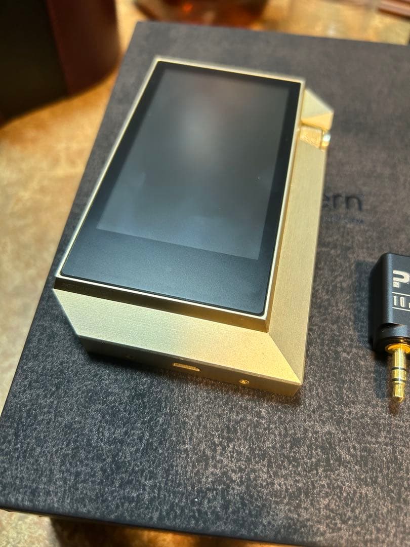 Astell&Kern ak240 gold 希少品　おまけ付き