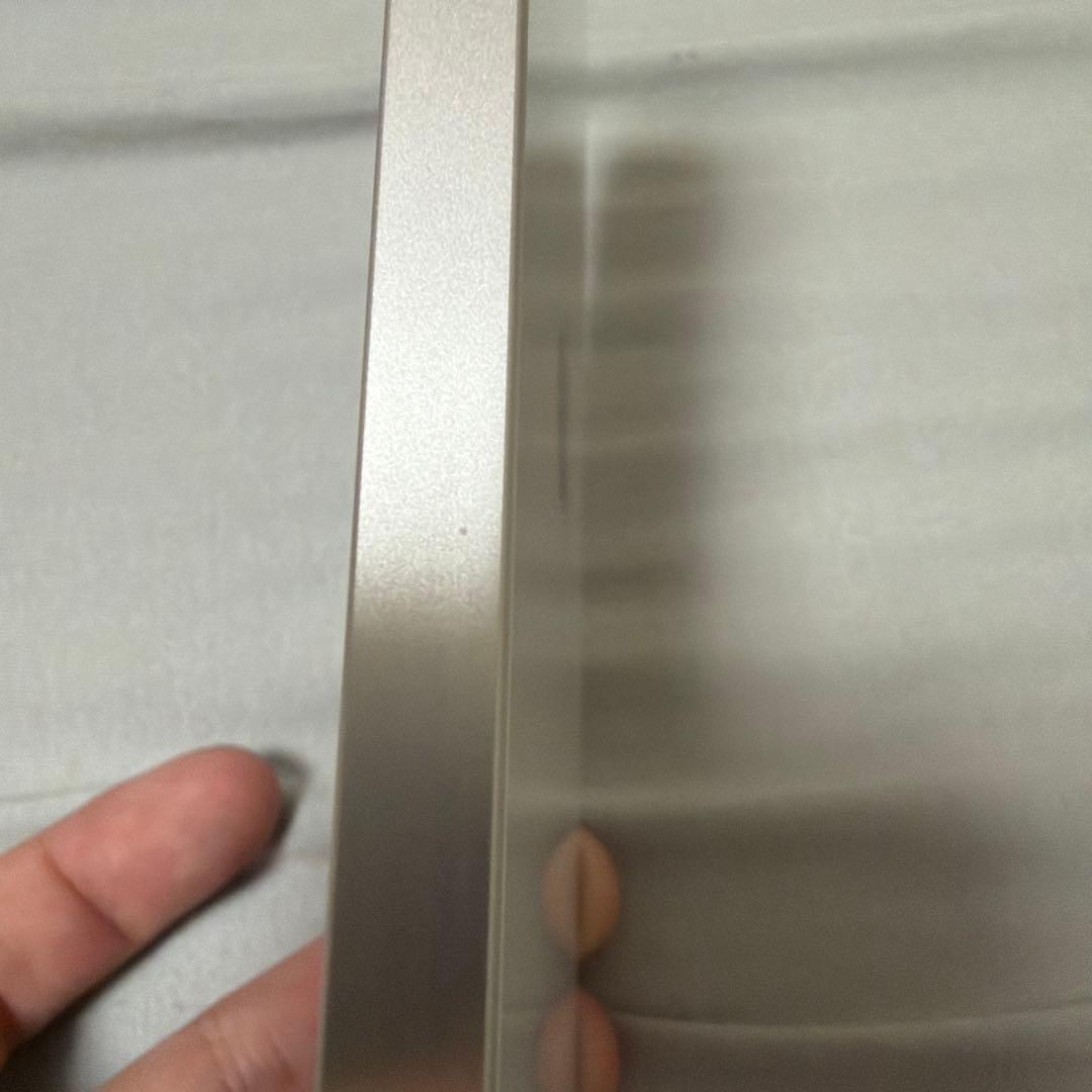 Apple iPhone 13 256GBスターライト 本体