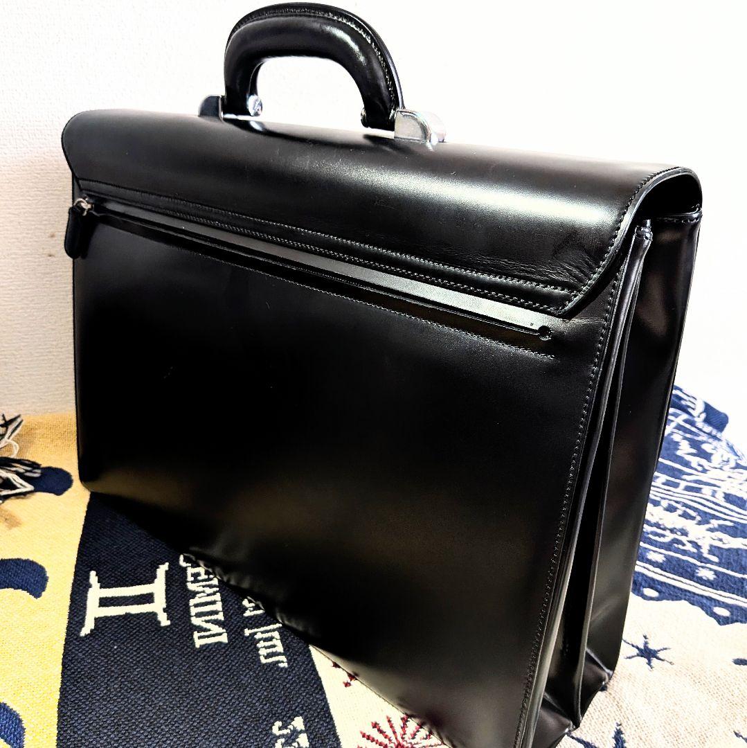 Pineider ピナイダー レザー ビジネスバッグ　黒